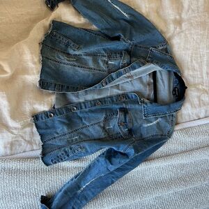 Versona Medium Blue Denim Jacket